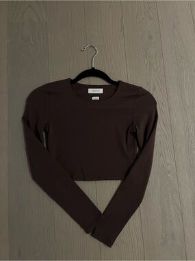Babaton Brown Long-Sleeve Cropped Top